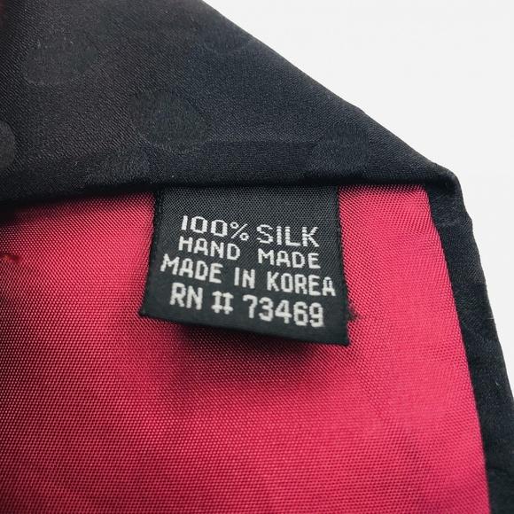 Looney Tunes Sylvester Tweety Mens Silk Tie 4×60″ - Picture 8 of 8